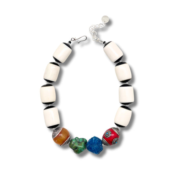 Graphic Colors Necklace with Turquoise