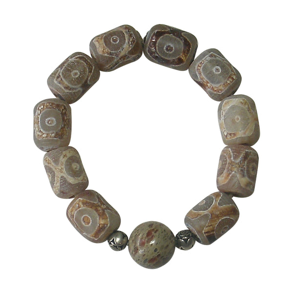 Carved Agate & Vintage Bead Stretch Bracelet